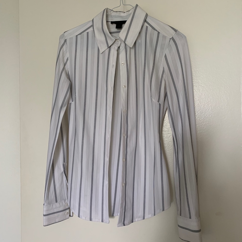 Express stretchy fitted office shirt